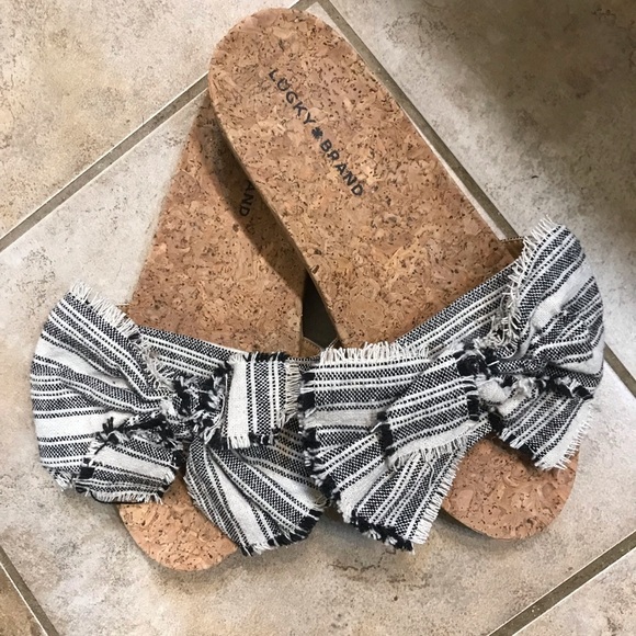 🍀LUCKY BRAND Bow Slip On Sandals - Picture 1 of 9